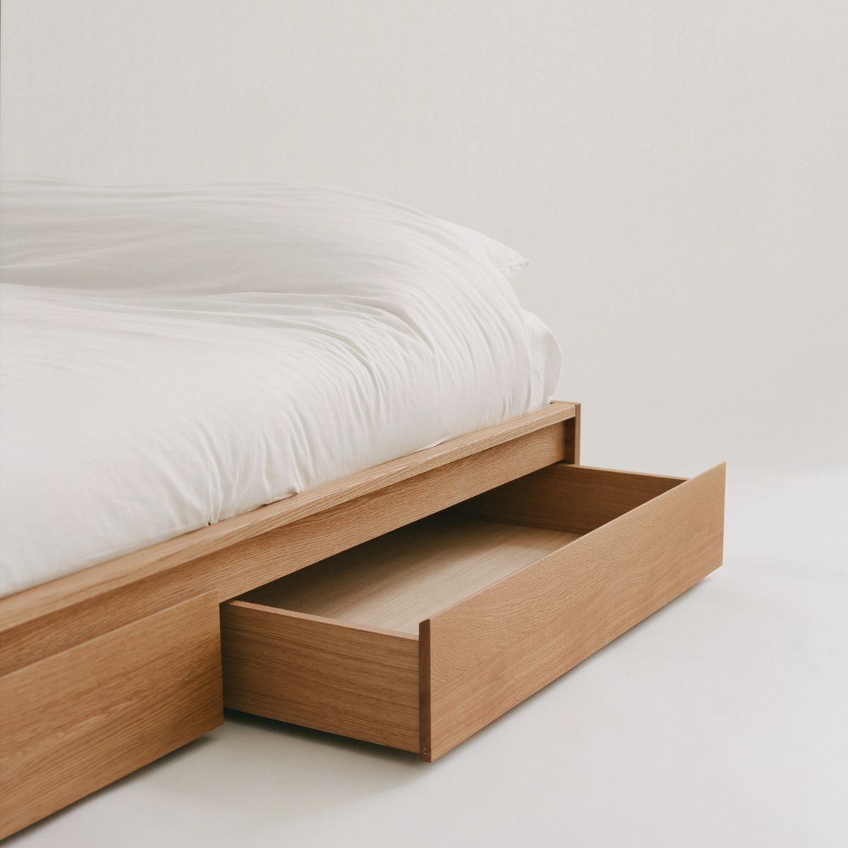 Unveiling the Beauty and Functionality of Platform Beds