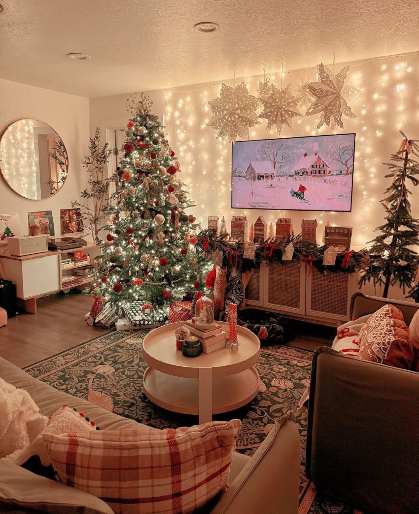 35 Stunning Christmas Living Room Decor Ideas to Transform Your Home into a Festive Wonderland 35 Stunning Christmas Living Room Decor Ideas to Transform Your Home into a Festive Wonderland