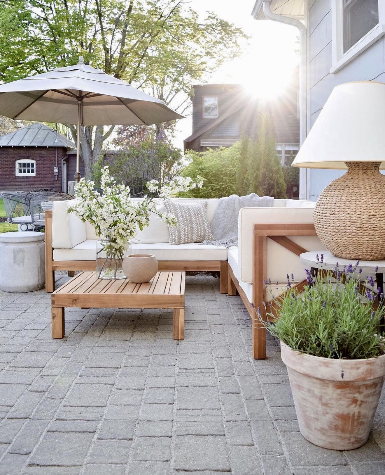25 Stylish and Budget-Friendly Outdoor Patio Ideas for Small and Large Spaces