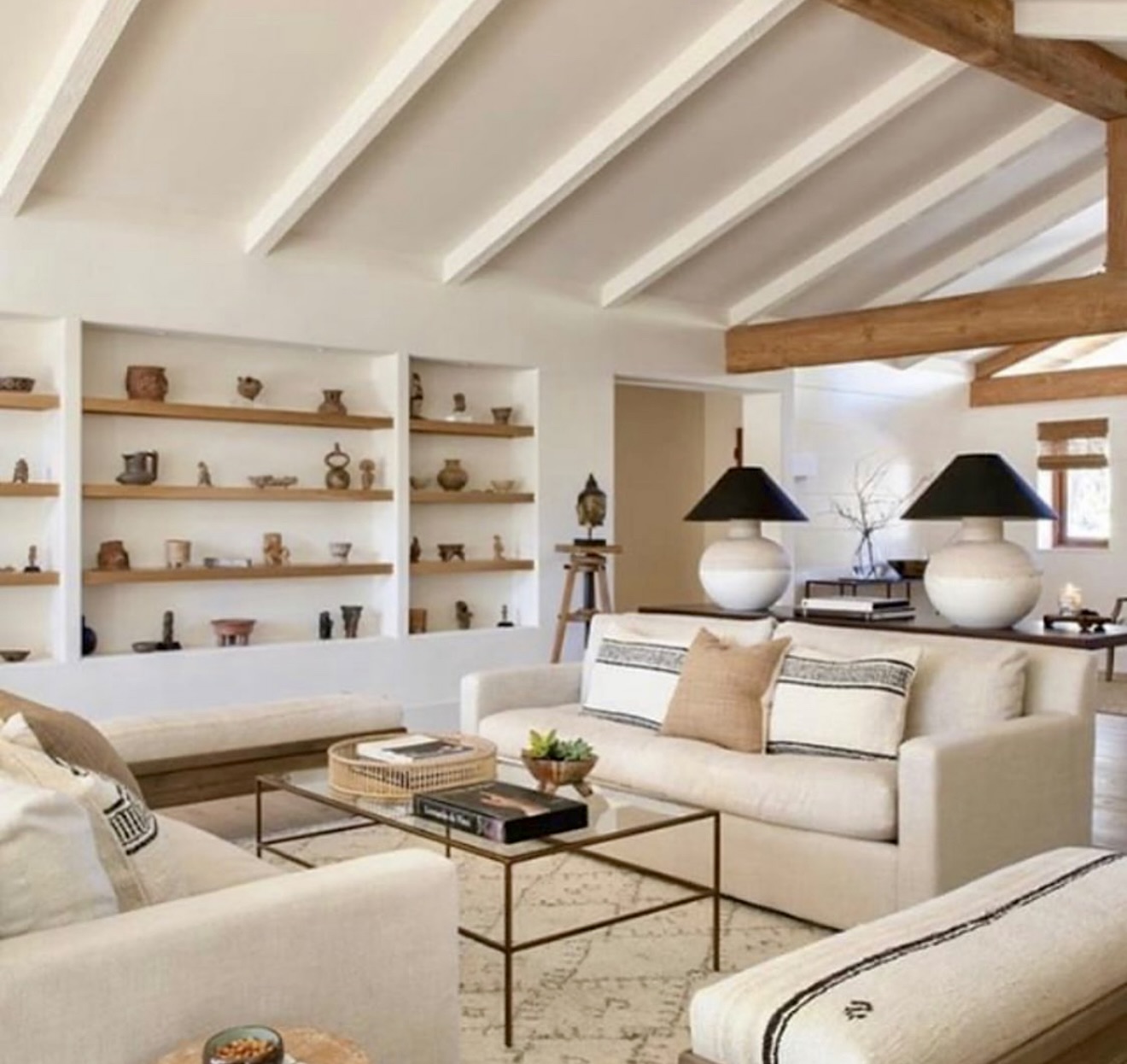 25 Built-In Living Room Shelves: Fresh, Modern, and Cozy Ideas for Every Home