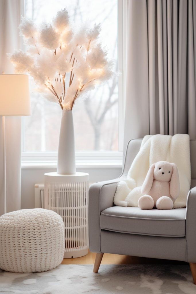 Pampas grass dominates this neutral Easter decoration idea and impresses with the natural look of its feathery leaves and the flawless smoothness of its white color.