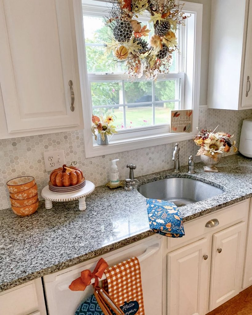 Colorful Fall Kitchen Corner