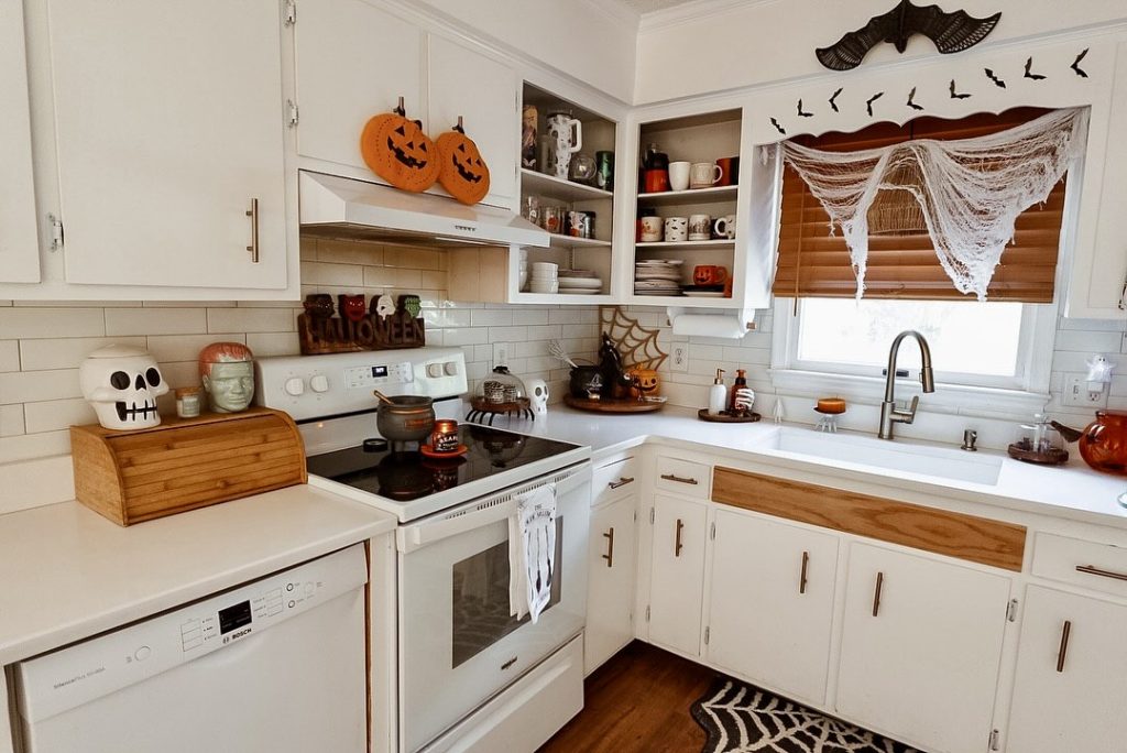 Maximalist Kitchen Halloween