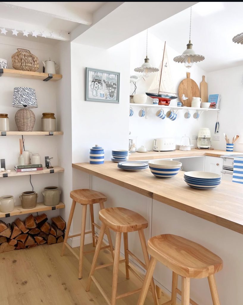Kitchen with blue-and-white dishware and open shelving