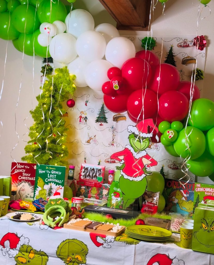 Grinch Party Setup with Balloons
