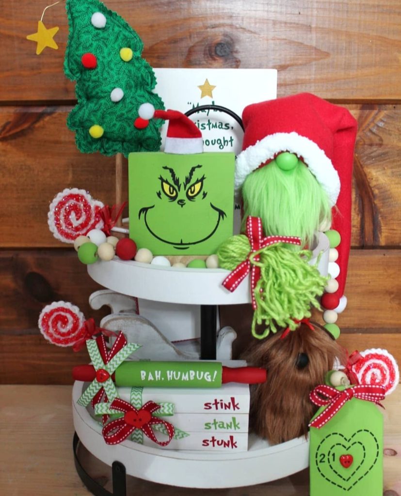 Grinch Tiered Tray