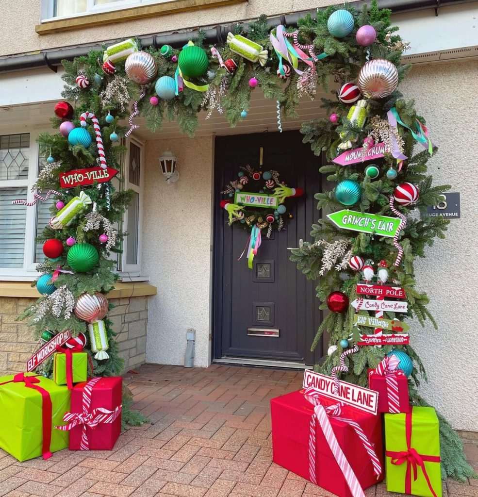 Front Porch Whoville Archway