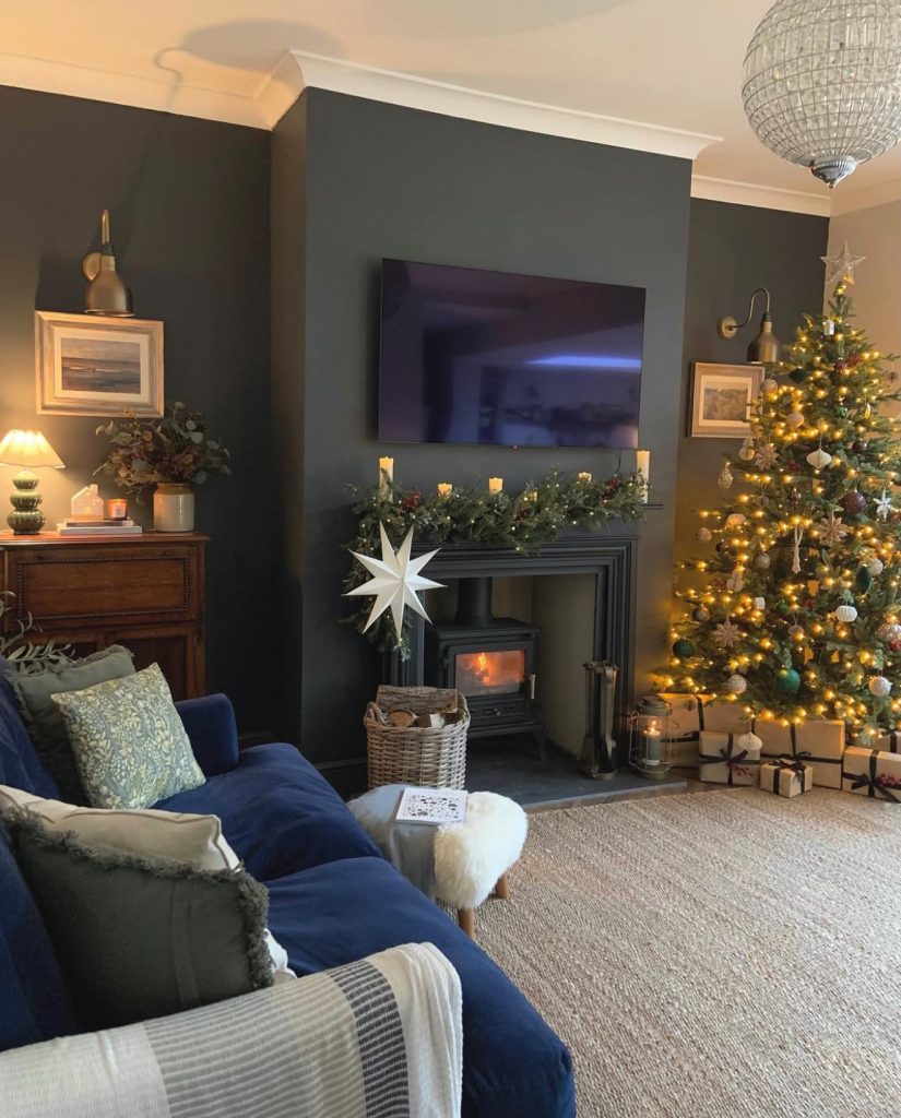 Modern living room with dark holiday decor