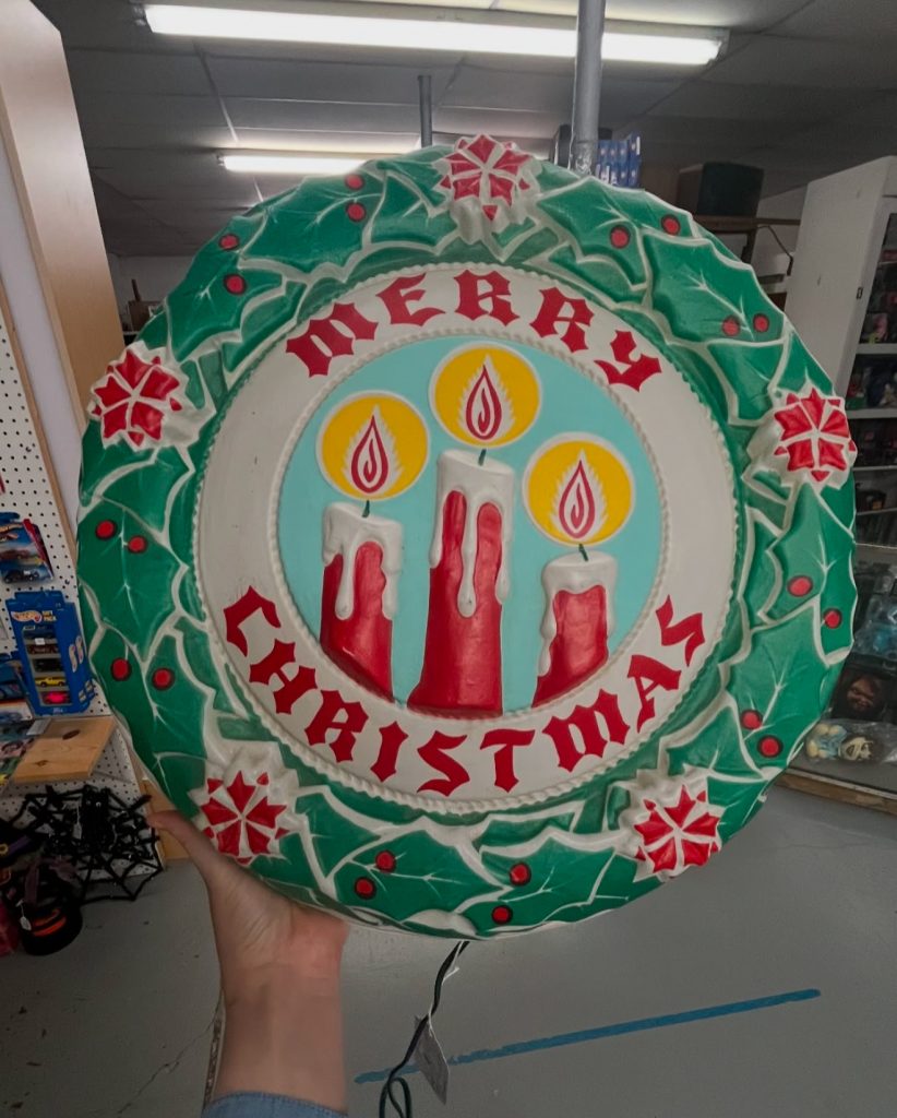 Vintage Light-Up Christmas Wreath