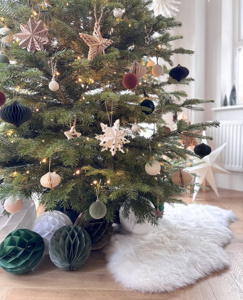 Nordic minimalist Christmas tree