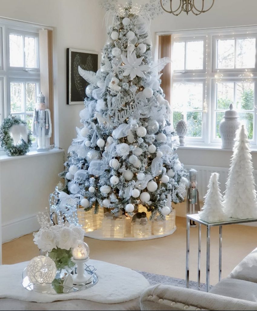 Elegant white Christmas tree