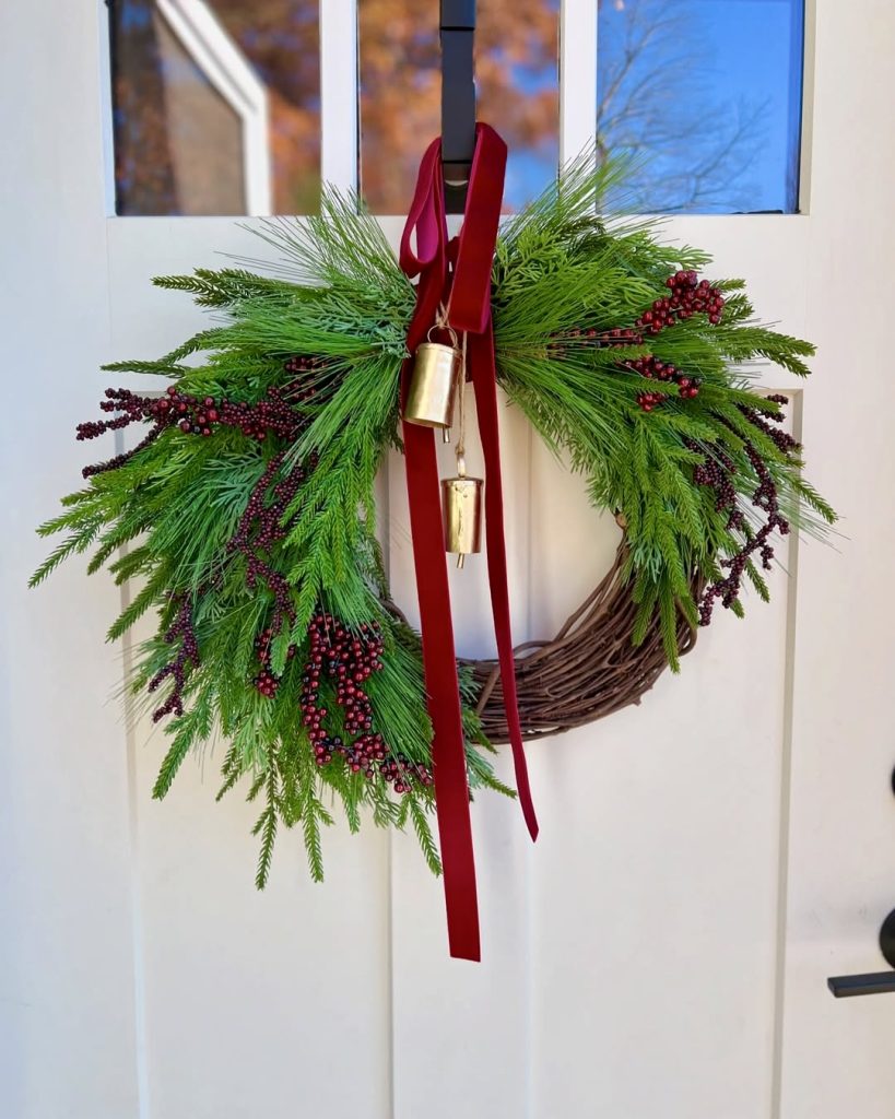 Half-grapevine rustic wreath