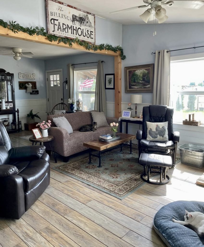 Classic country farmhouse living room
