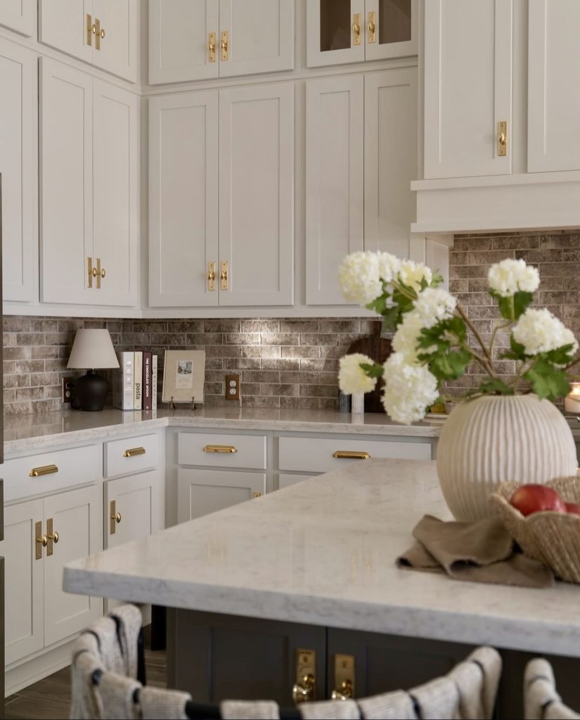 Modern farmhouse kitchen with neutral tones