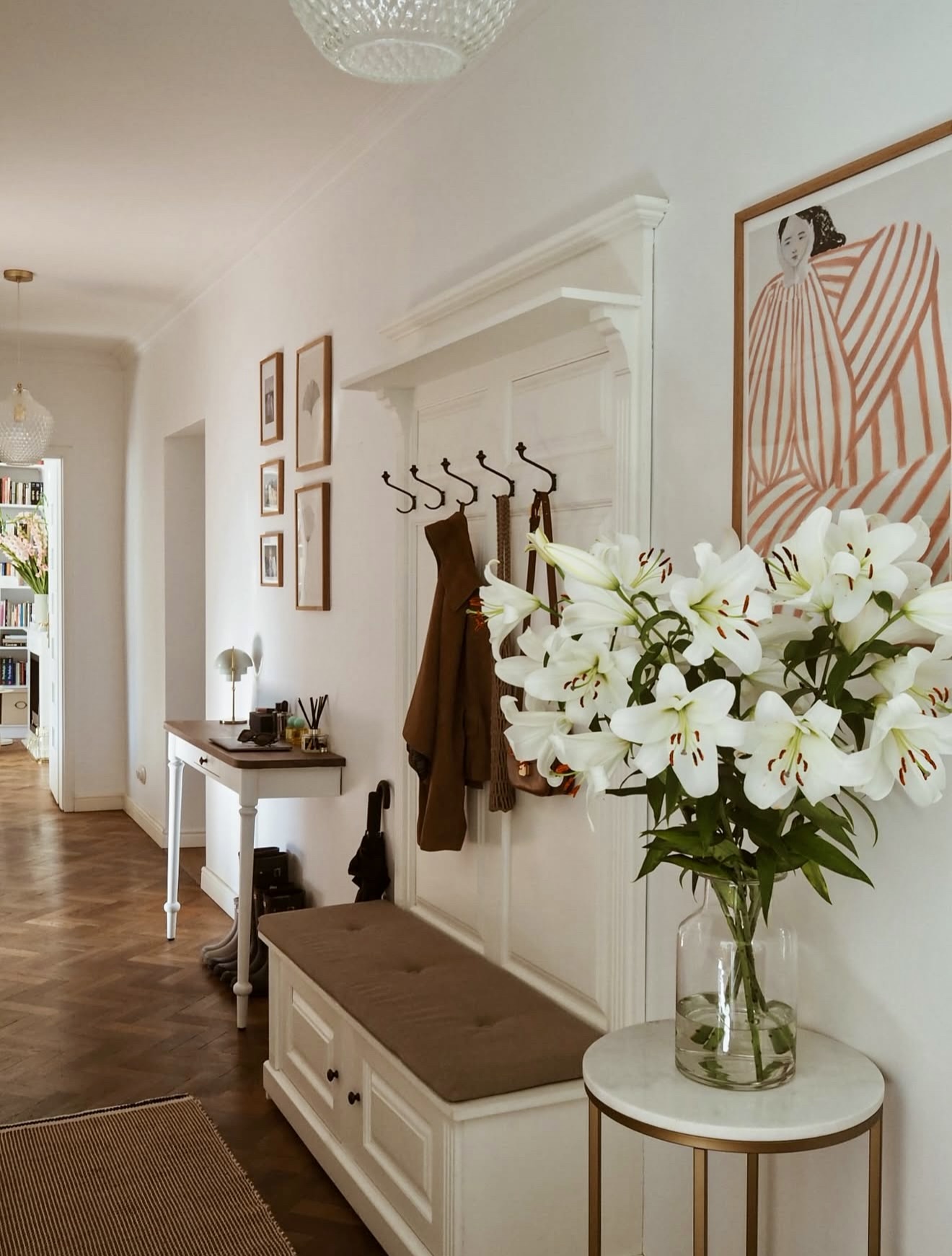 35 Stylish Hallway Ideas: Modern Designs for Narrow, Long, and Small Entryways