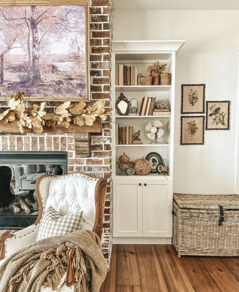 Cottage-inspired farmhouse living room