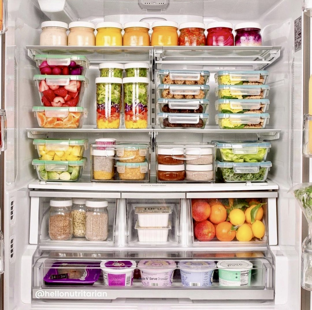 25 Smart and Budget-Friendly Fridge Organization Ideas for a Stylish Kitchen