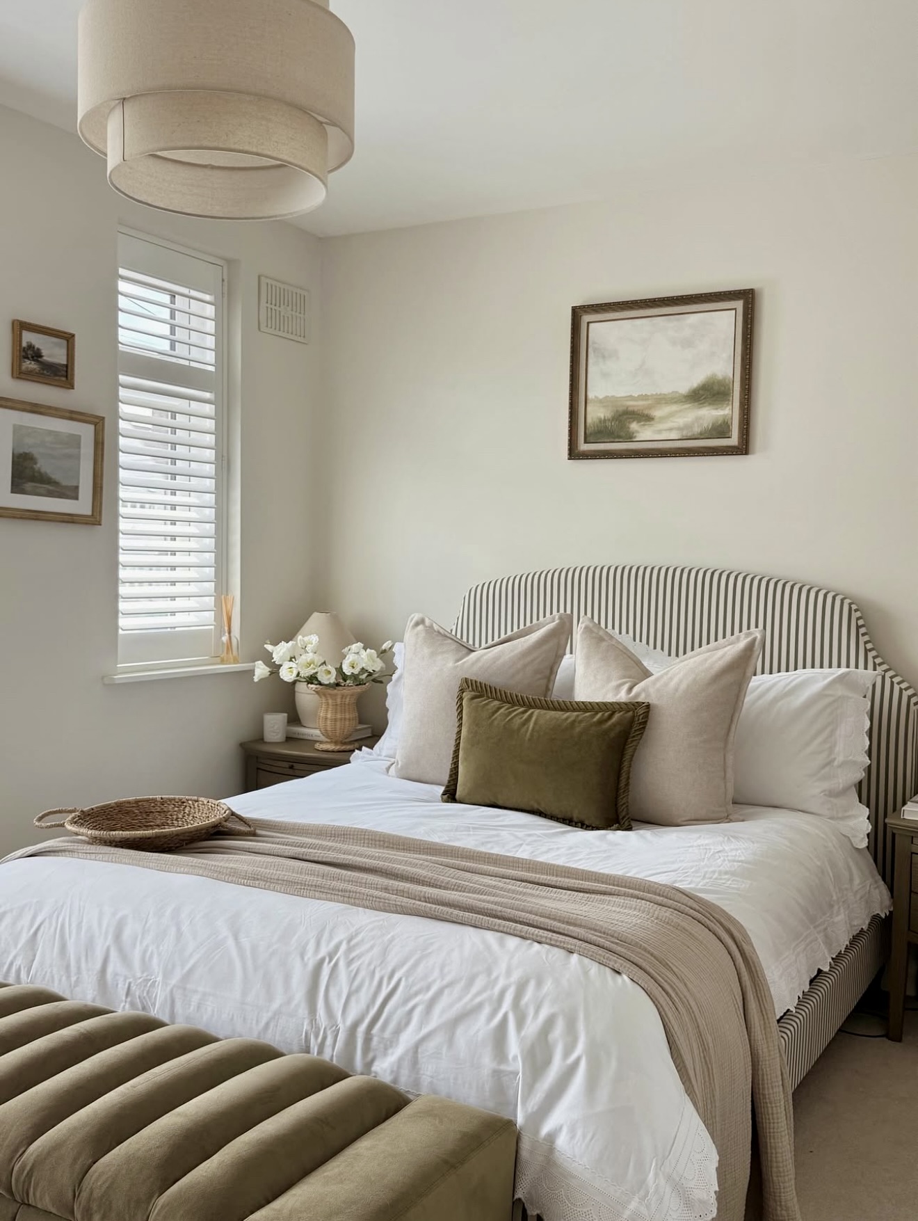 30 Inspiring Bedroom Makeovers: Cozy, Budget-Friendly & Luxury Ideas for Every Style