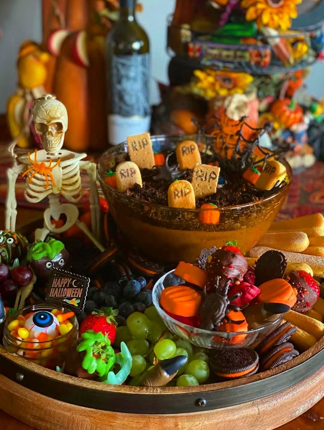 35 Spooktacular Halloween Decor Ideas to Transform Your Home Inside and Out 35 Spooktacular Halloween Decor Ideas to Transform Your Home Inside and Out